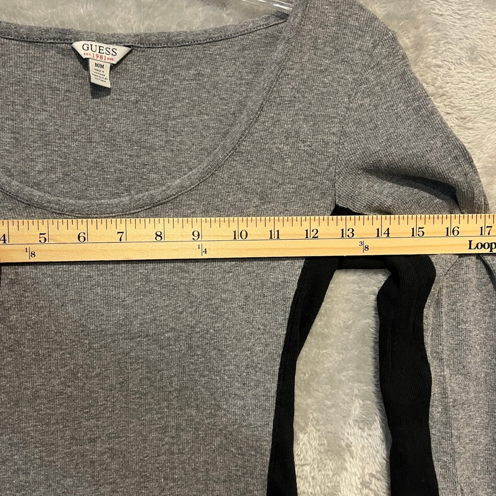 Guess Long Sleeve Top Womens Medium Grey Black Colorblock Ribbed Scoop Neck - Picture 6 of 7